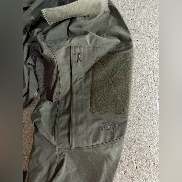 NEW Arcteryx LEAF Assault Shirt AR SMU Model Ranger Green Sz M Tactical Combat - Picture 5 of 9